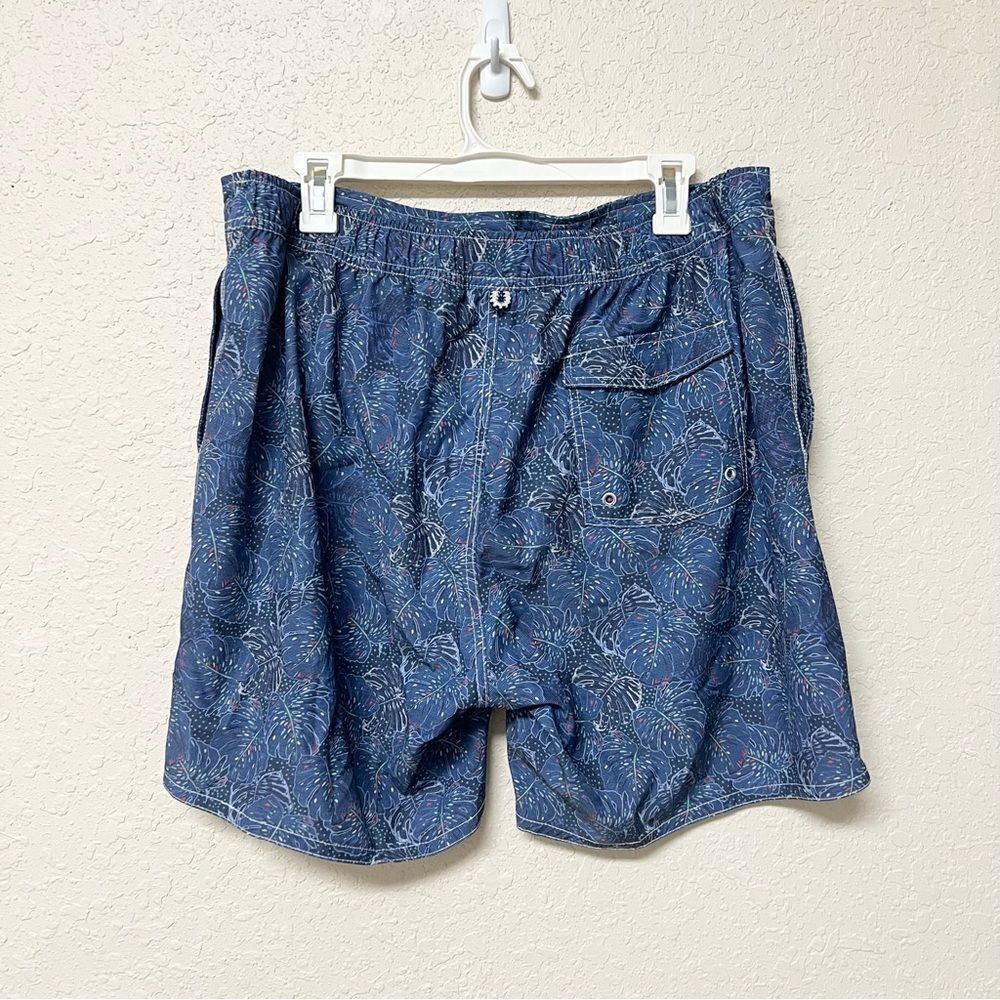 Johnnie O Swim Trunks Mens Size XL Beach Lined Blue Leaf Print Swim - Picture 3 of 7